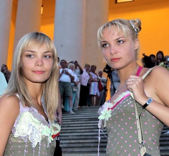 Сестеры Арнтгольц