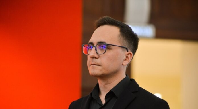    Антон Рубшев. Фото из ТГ-канала министерства культуры Новосибирской области