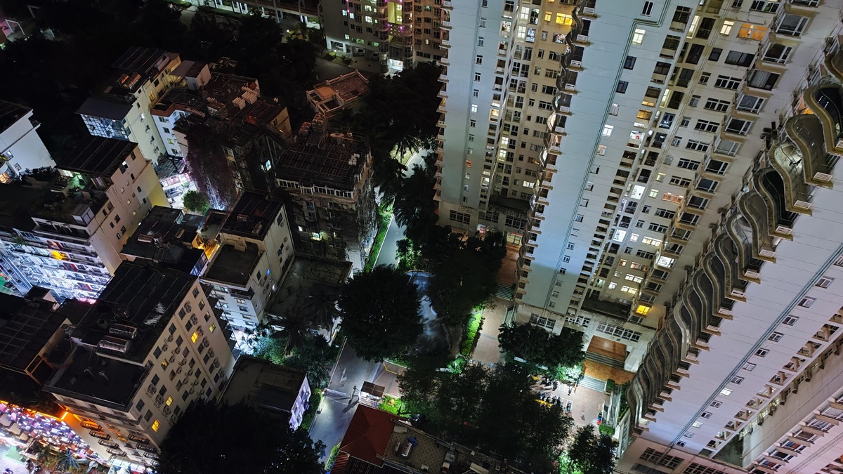 Вид со смотровой 35 этажа отеля 