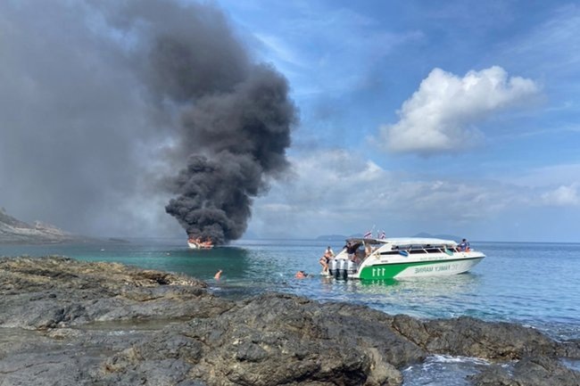    Фото: Phuket marine office / Thai Maritime Enforcement Command Centre
