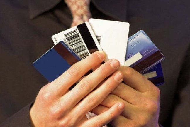    банковские карты - РИА Новости, 1920, 01.04.2025