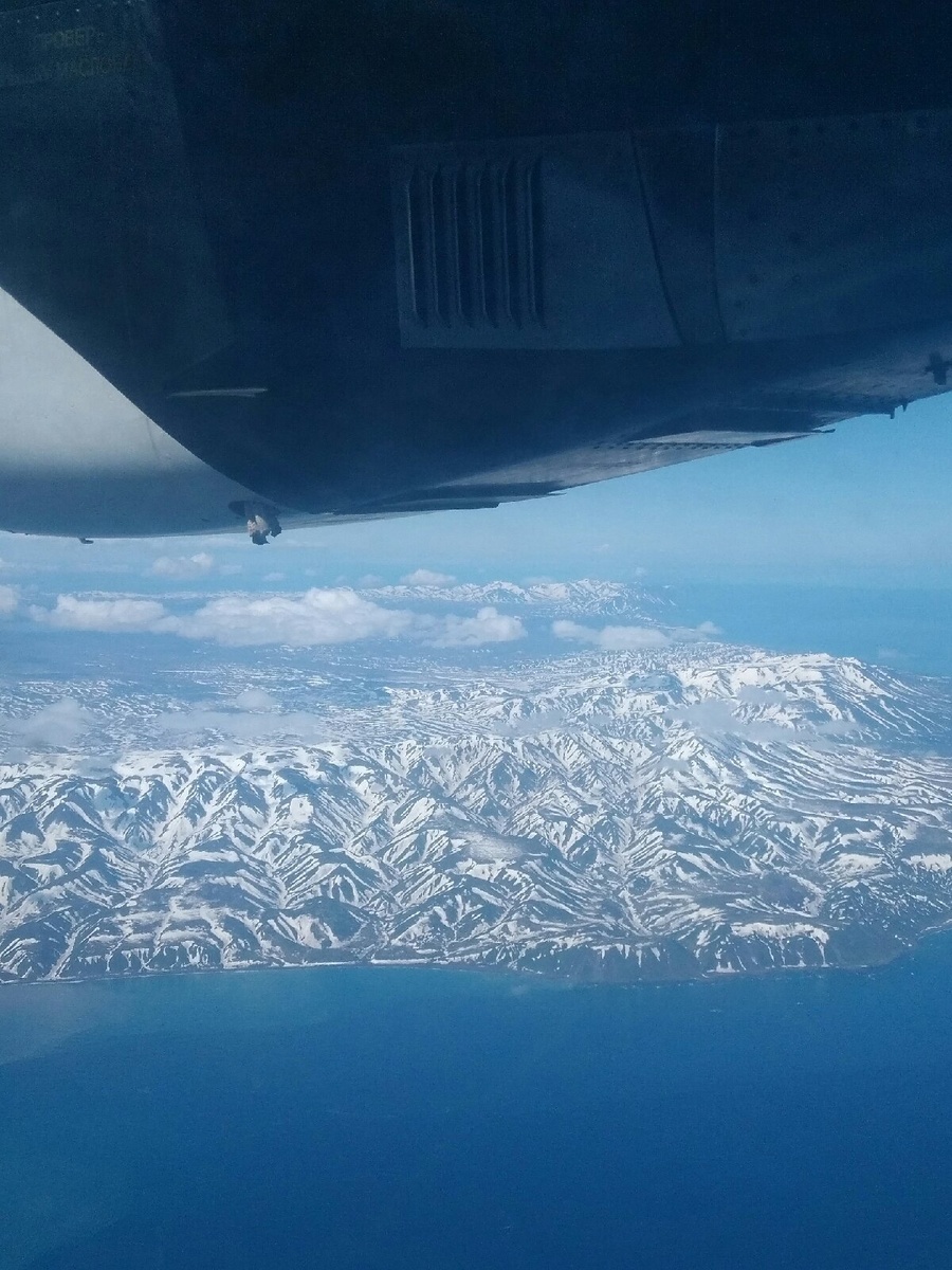 Камчатка завораживает уже из самолёта. Фото автора. 
