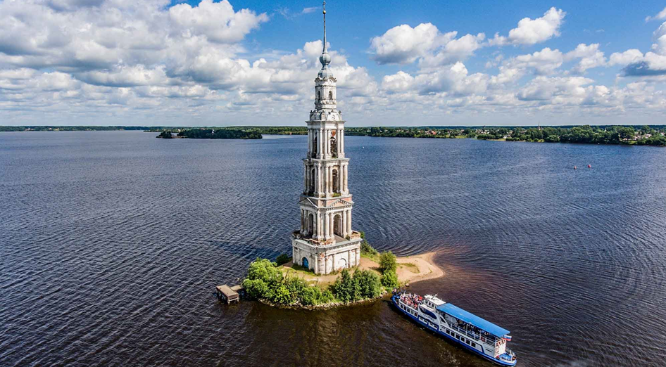 Колокольня Никольского собора. Тверская область, Калязин.