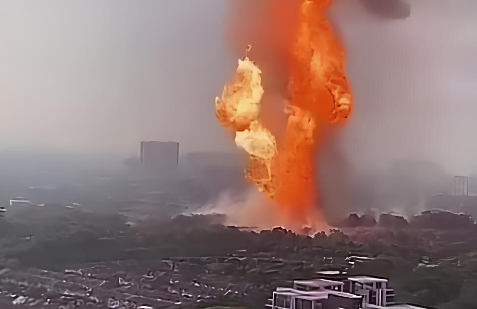     / Источник: Кадр из видео