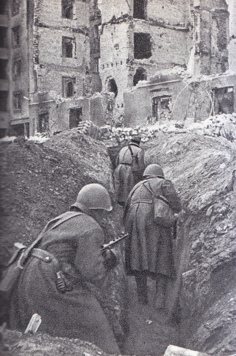 Сталинград. Дом Павлова. Книга ИСТОРИЯ ВТОРОЙ МИРОВОЙ ВОЙНЫ 1939-1945 Том V