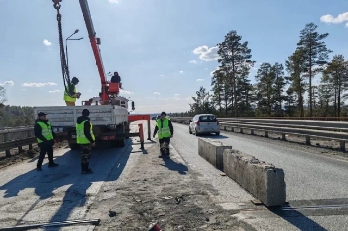    Дорожники приступили к ремонту второй части эстакады на 42-м километре ЕКАД