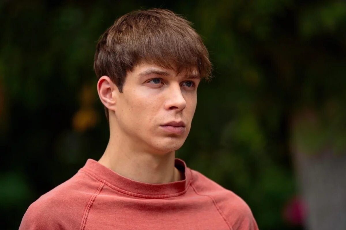    Директор Калюжного отказался комментировать отсрочку артиста от армии