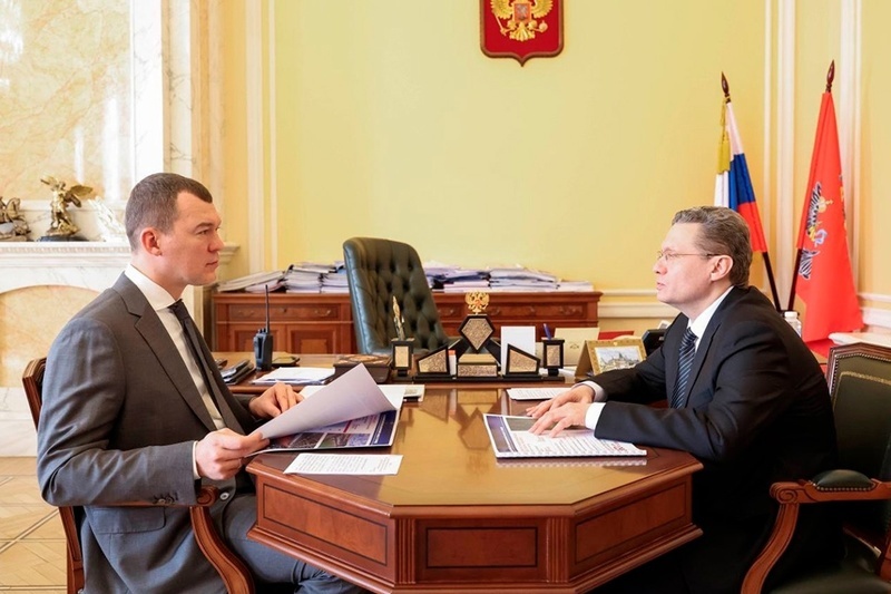    На рабочей встрече в Москве Георгий Филимонов и министр спорта России Михаил Дегтярёв обсудили развитие спортивной инфраструктуры в Вологодской области.