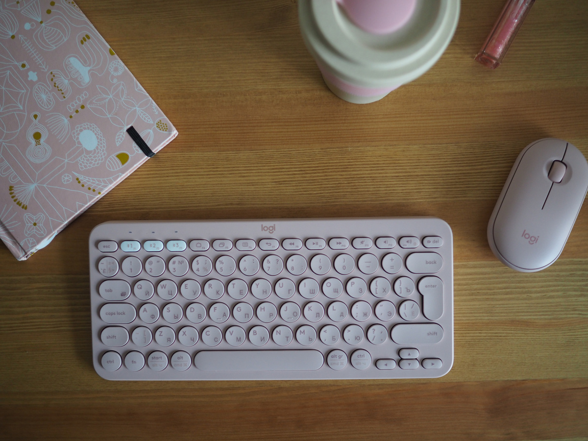 Печатать тоже можно, если Вам больше нравится нажимать на кнопочки)