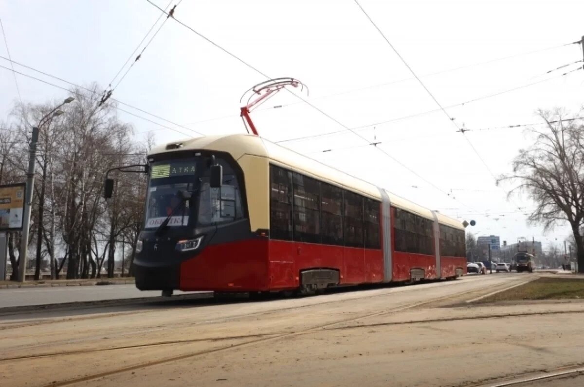    Трехсекционный трамвай «МиНиН» вышел на обкатку по маршрутам № 6 и № 7