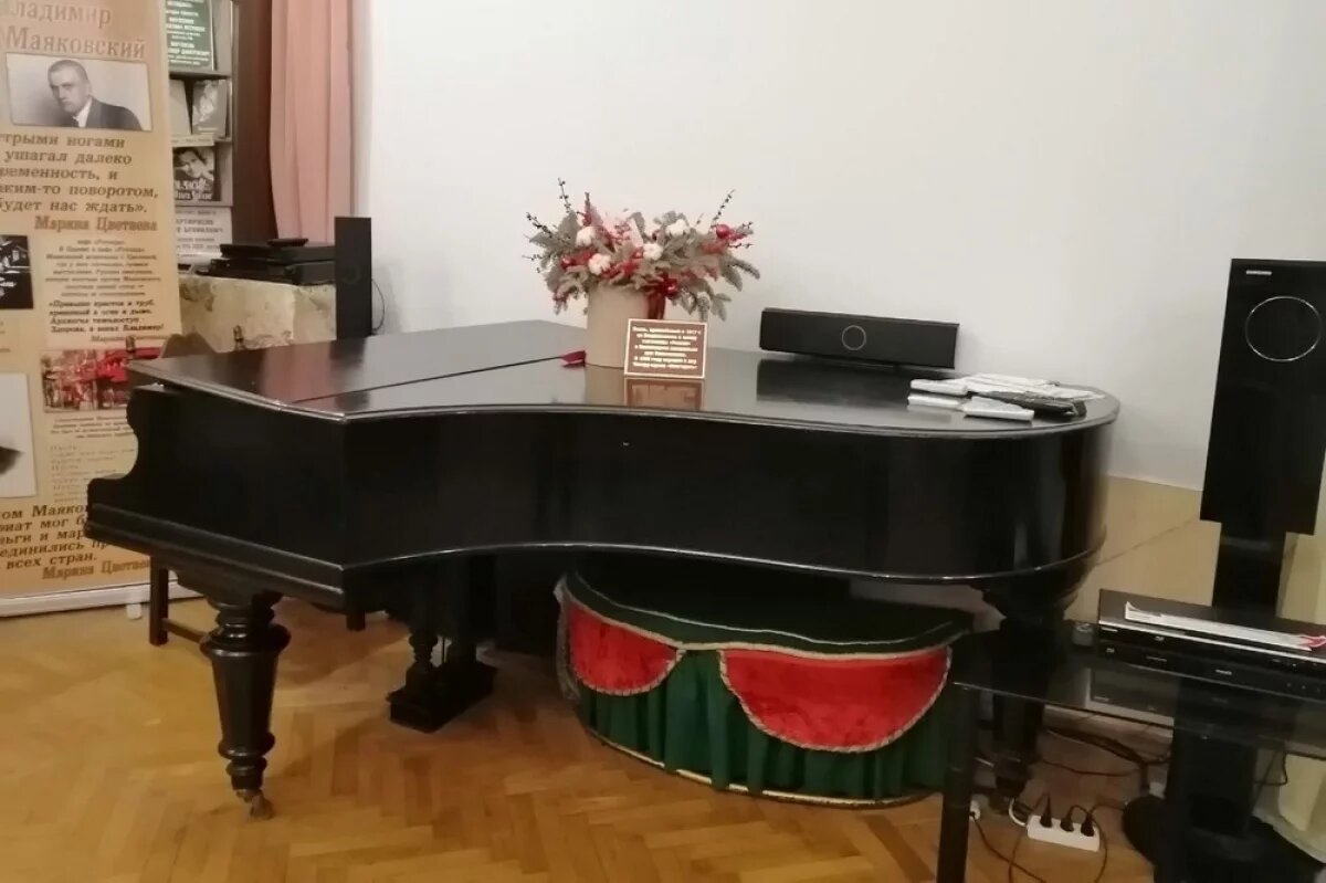    Лечил подагру, боялся Машука.