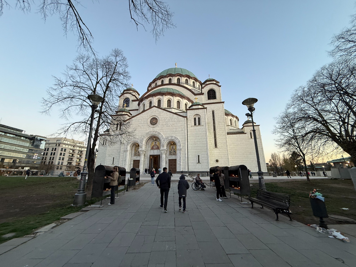 Церковь Святого Саввы в Белграде
