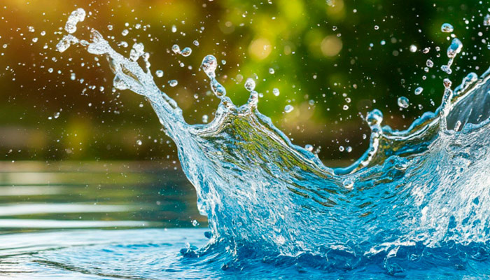 Для наших предков чистая колодезная вода обладала особыми свойствами, особенно в день Фотиньи Колодезницы. Фото: shedevrum.ai