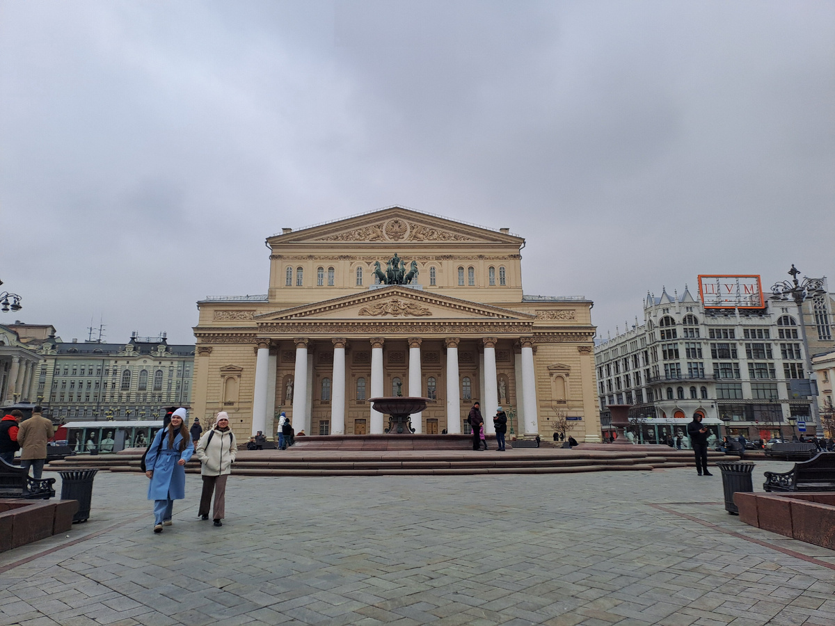 Вот как раз в такую пасмурную погоду хорошо работать.