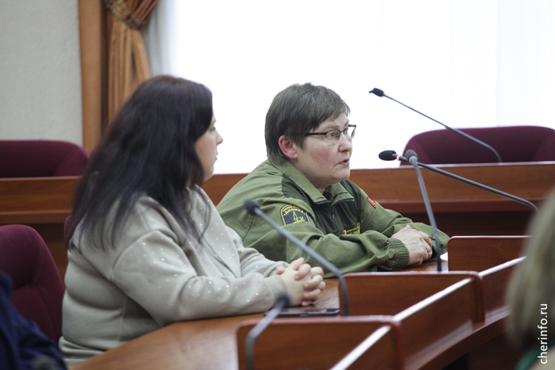    Идею на встрече с мэром Романом Масловым предложила Надежда Бахарева, руководитель поискового отряда "Журавли".