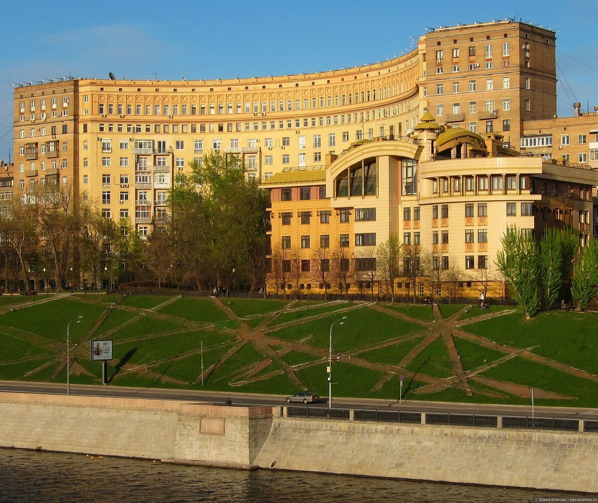 Дом Архитекторов на Ростовской набережной