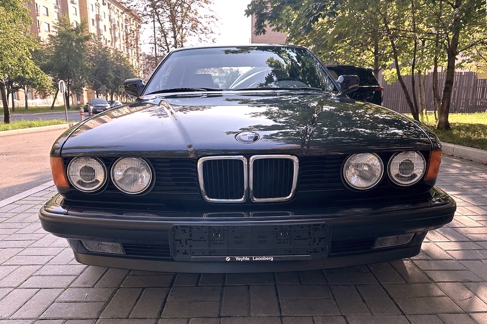 BMW E32