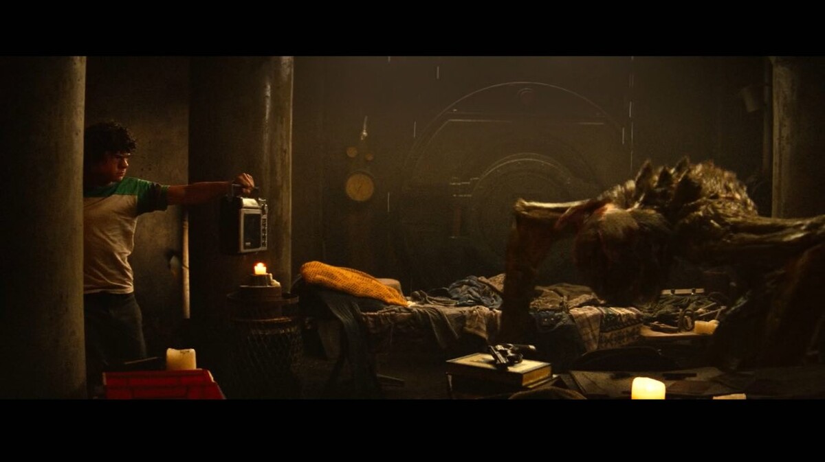 феноменальный долбо*еб*зм главных героев временами раздражал почти до кнопки выключения 