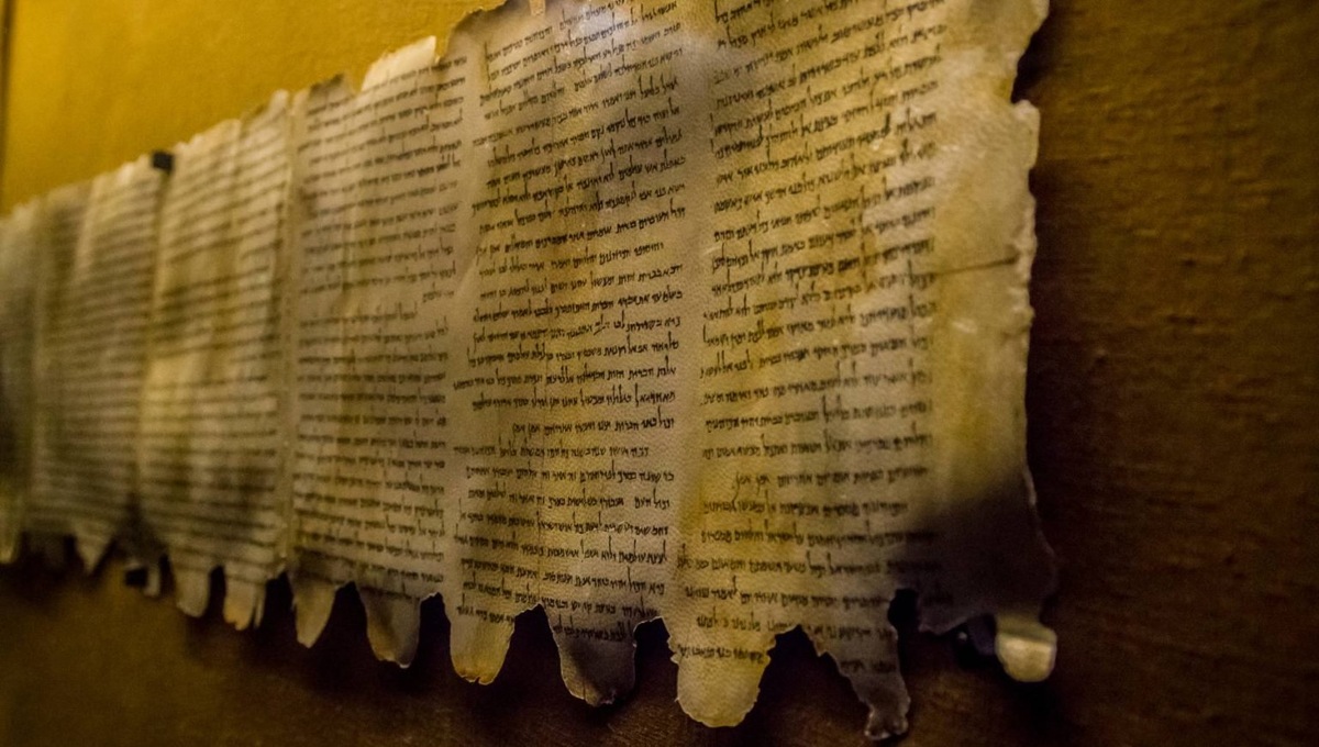    Секреты Свитков Мёртвого моря: кто прятал рукописи?