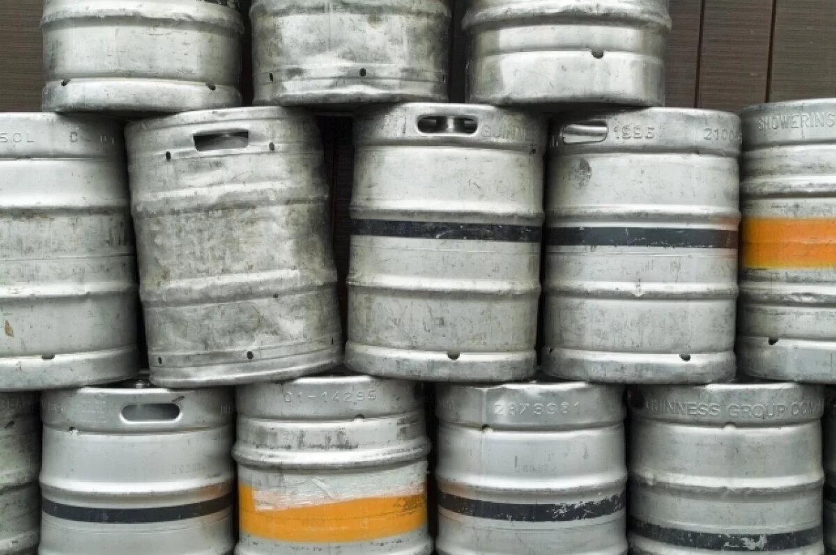    Mash: струя пива сломала нос 21-летнему жителю Уфы