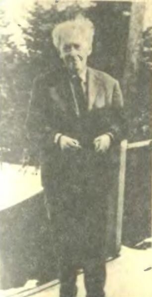 И. Эренбург. На даче. 1965 г.