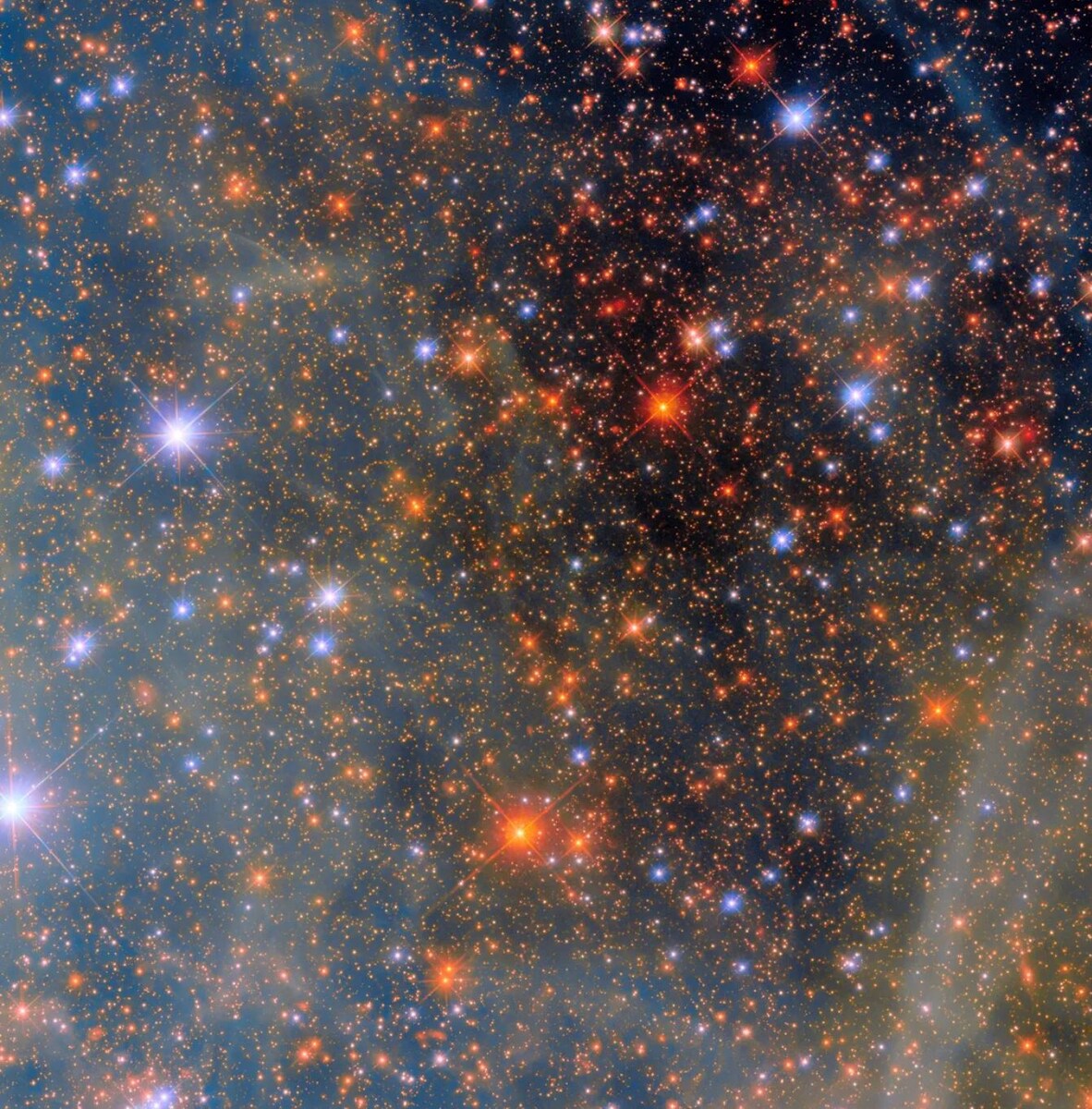 Фото: ESA/Hubble & NASA, C. Murray  📷
