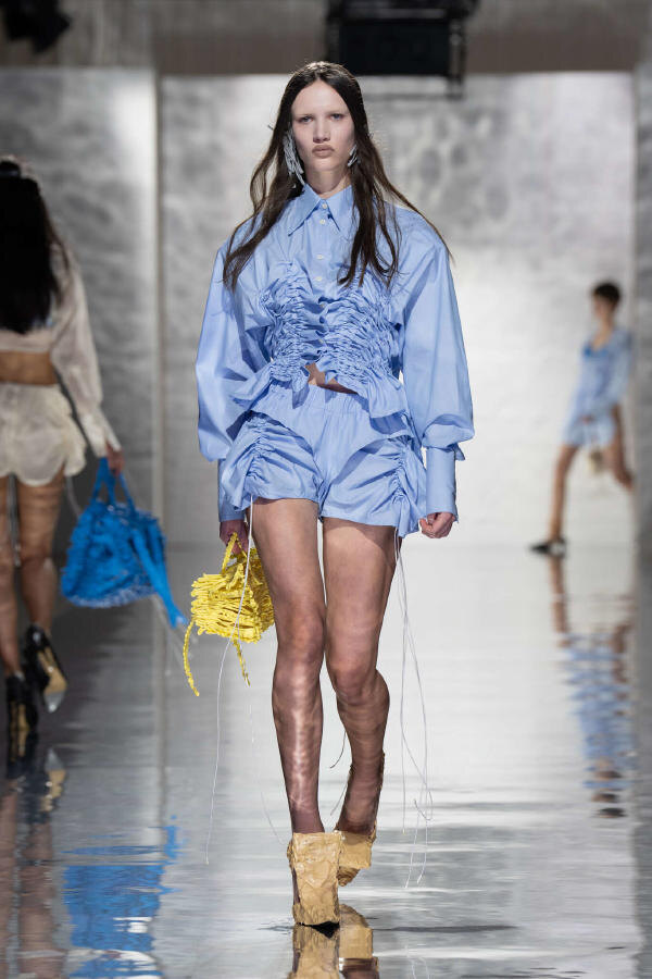 Показ коллекции Kasia Kucharska осень-зима 2025-2026 на Неделе моды в Берлине FW25