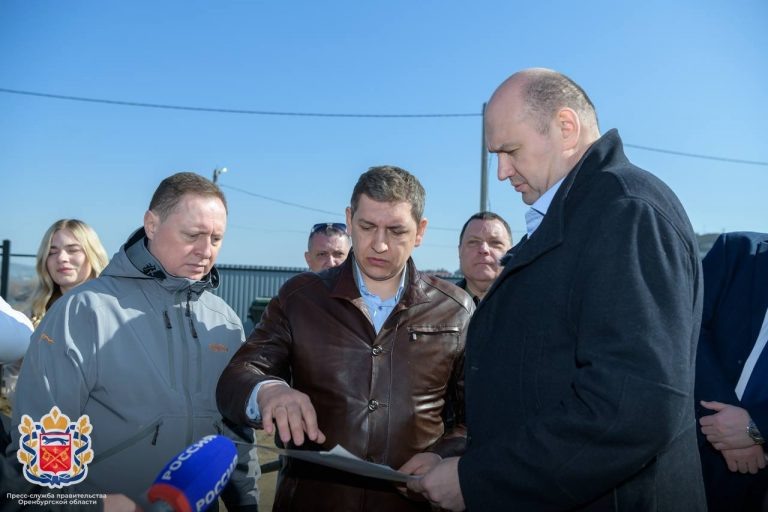    Евгений Солнцев посетил новый микрорайон «Звёздный» в Орске Оренбуржье