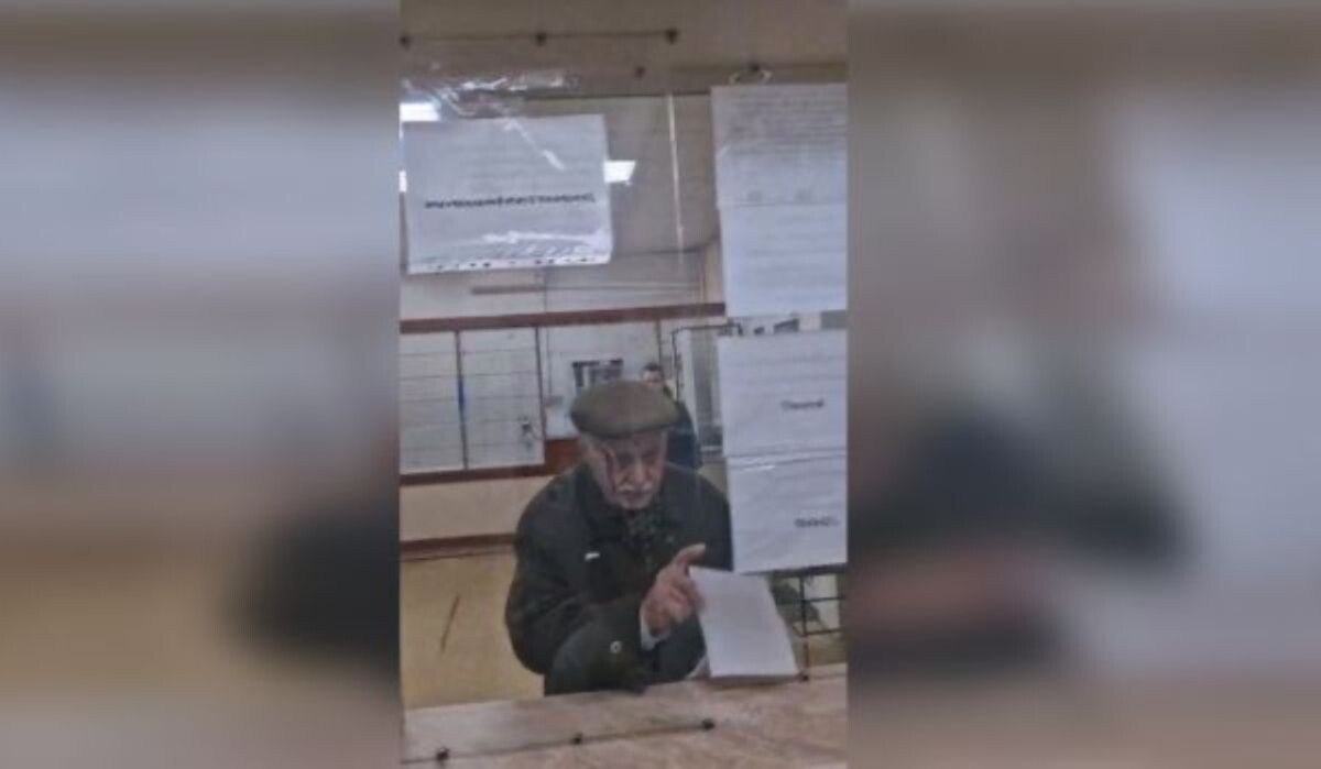     Очередь в аптеку. Источник: vestivrn.ru Автор фото: Министерство здравоохранения ВО