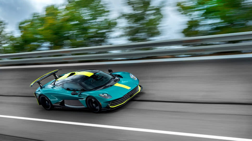 Фото: Aston Martin