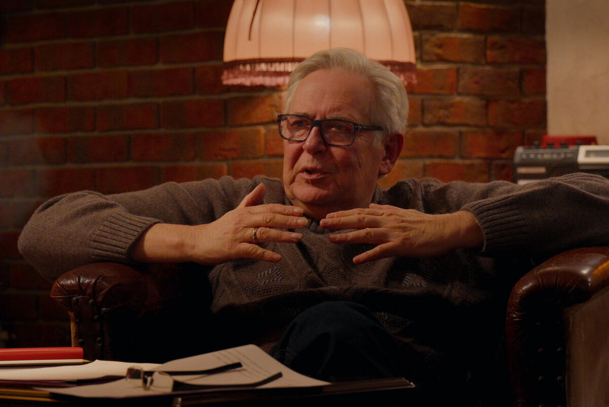    «Жванецкий», реж. Вадим Плохотников предоставлено пресс-службой кинокомпании «Вселенная кино»