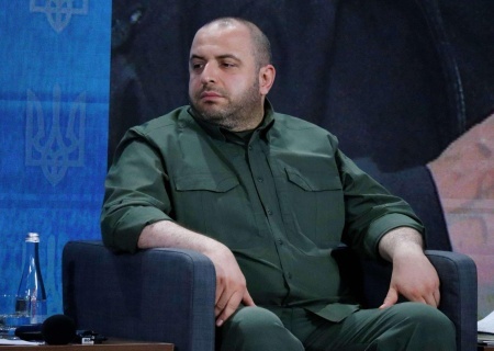    Глава Минобороны является самым высокооплачиваемым министром на Украине