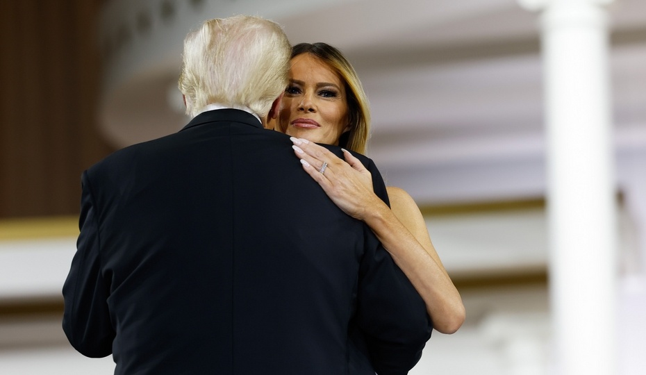 Модельная карьера первой леди США Мелании Трамп. Как подиум привел модель к знакомству с Дональдом Трампом?