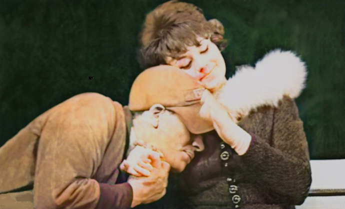 Миронов и Егорова, фрагмент из спектакля