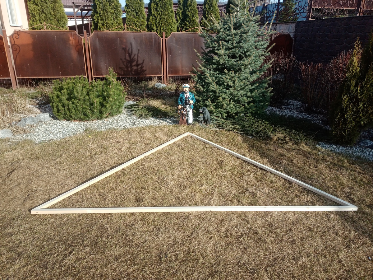 Фото автора. Мне помогает капитан Марк.