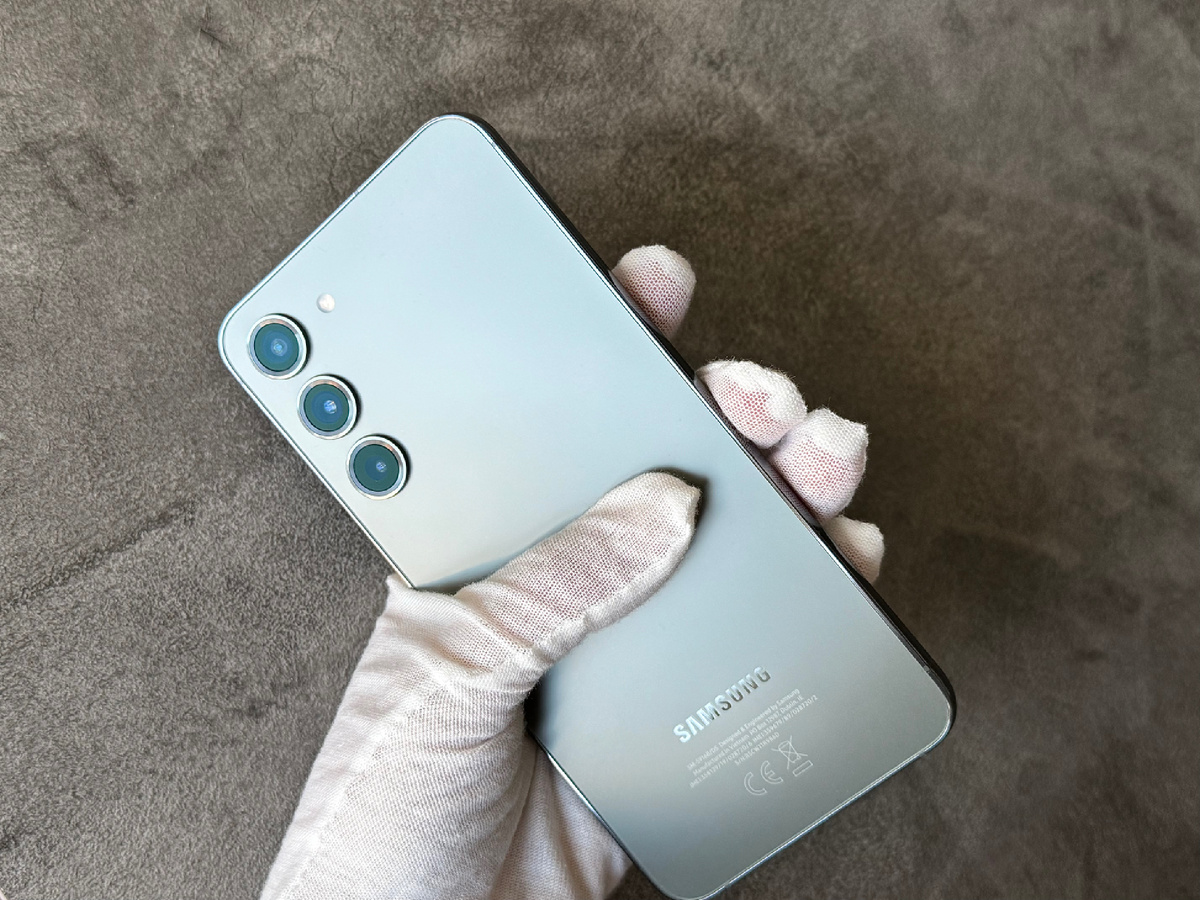 Samsung Galaxy S23 Plus // фото автора