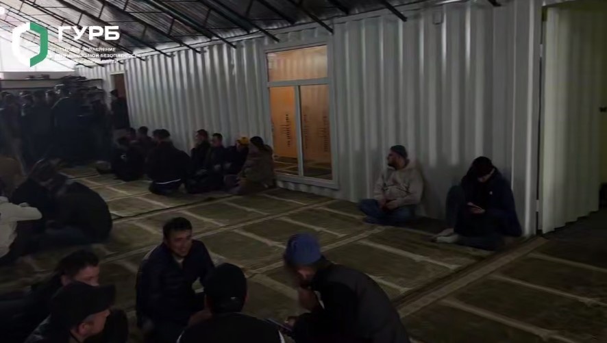 Обстановка внутри.