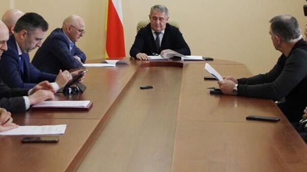    © Photo : Пресс-служба парламента РЮО