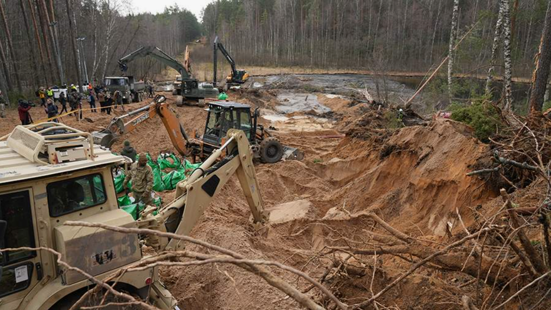 Работы на пророссийском болоте в Литве. Фото из открытых источников. 