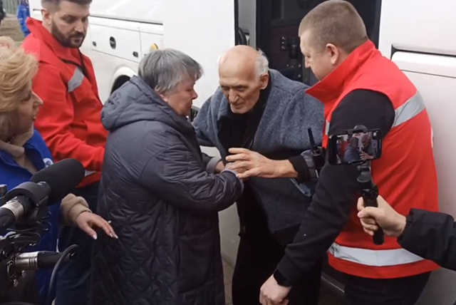    Ангел-хранитель Михаил – так называет Анна Захарова 75-летнего Михаила Севко