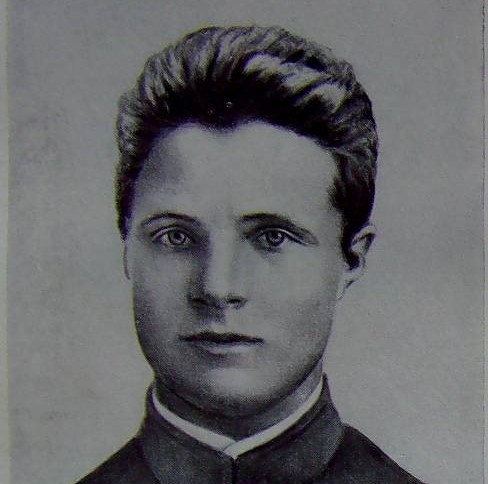 Фрунзе молодой 