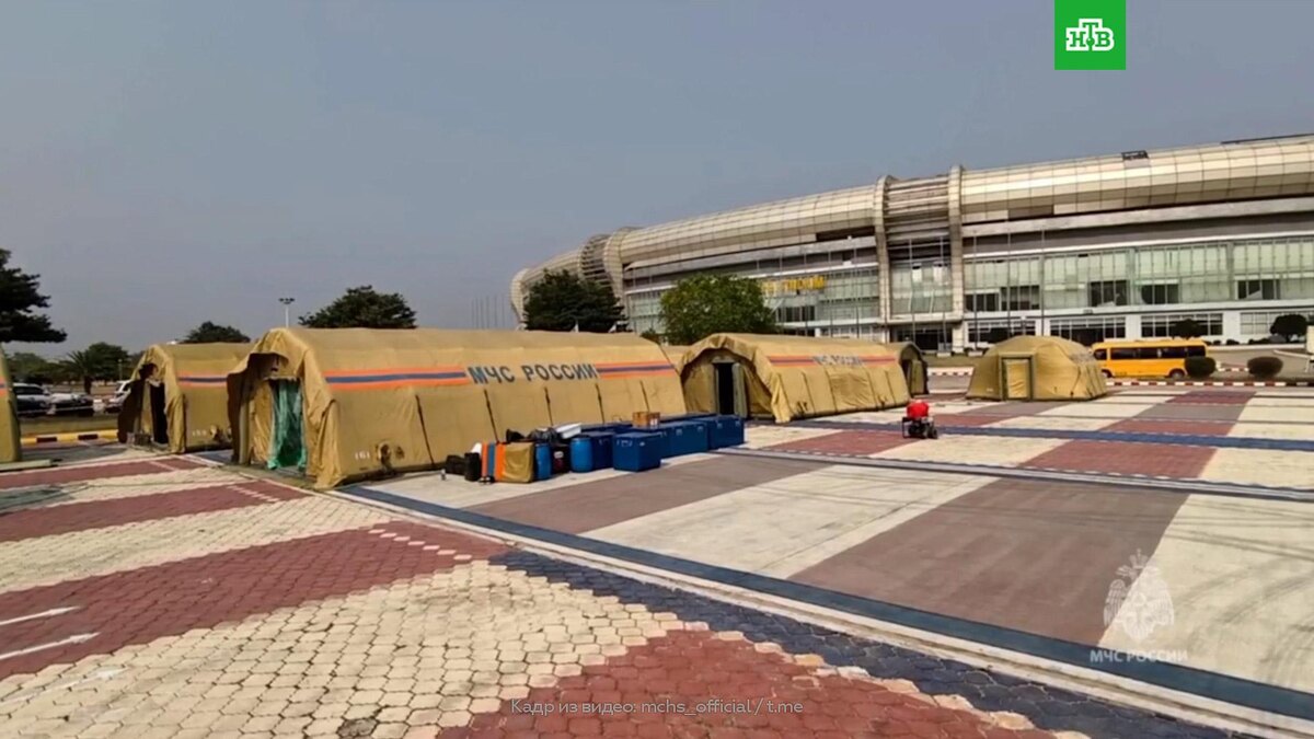    Мобильный госпиталь МЧС принял первых пострадавших от землетрясения в Мьянме