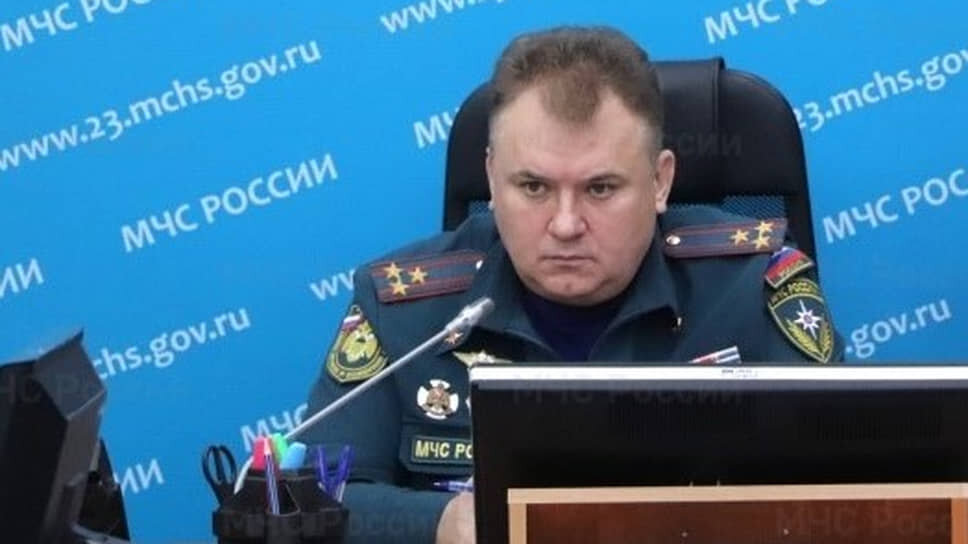 Бывший заместитель начальника краевого ГУ МЧС Сергея Симоненко (2007 год).📷Фото: МЧС России по Краснодарскому краю