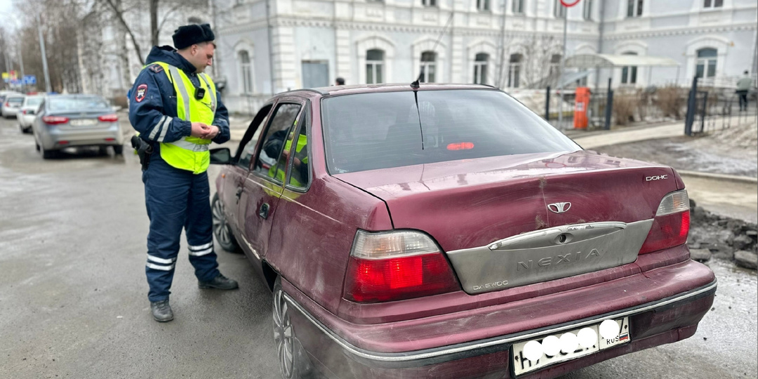 Что делать водителю, если инспектор ДПС предлагает продуть в трубочку, на что стоит обращать внимание до и после процедуры