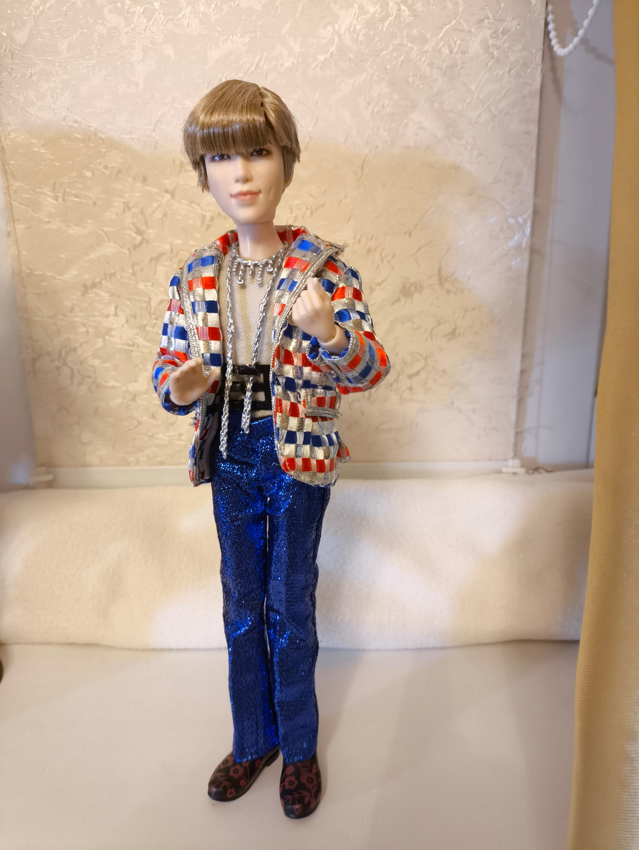 Ким Намджун, Рэп- Монстр и полиглот) 