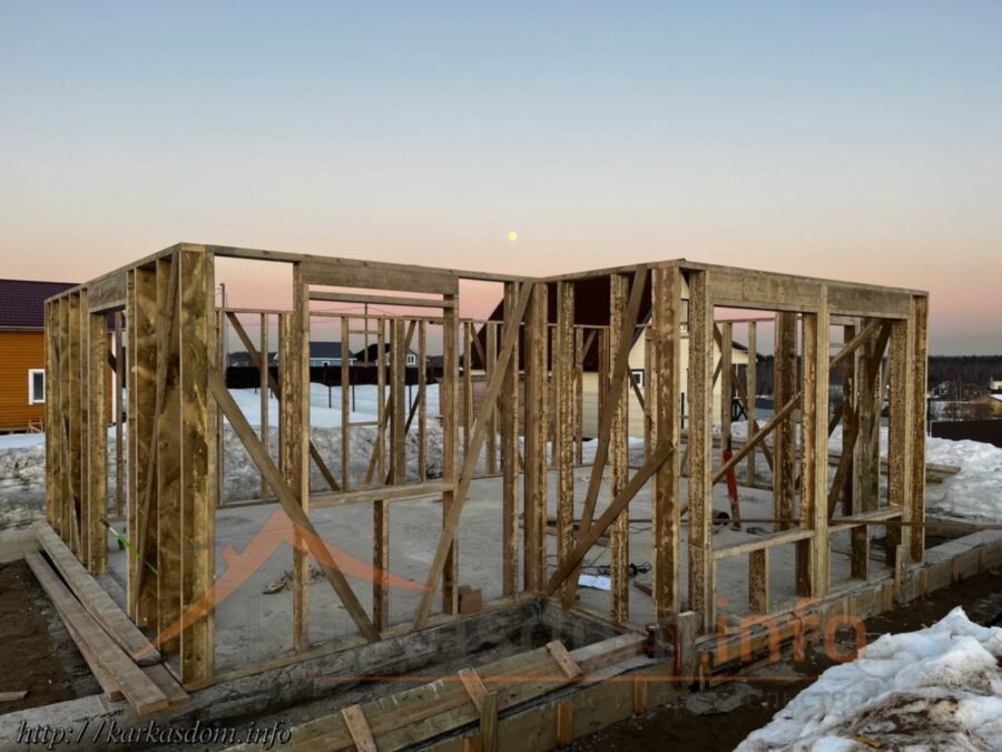  

Подробнее: https://karkasdom.info/photogalereya_proekt_kd-263_leskolovo.html