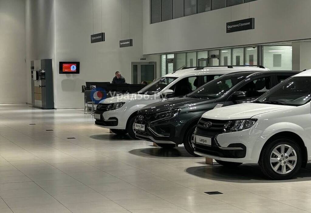    Автосалон продал жителю Оренбурга неисправный автомобиль. Дело дошло до суда