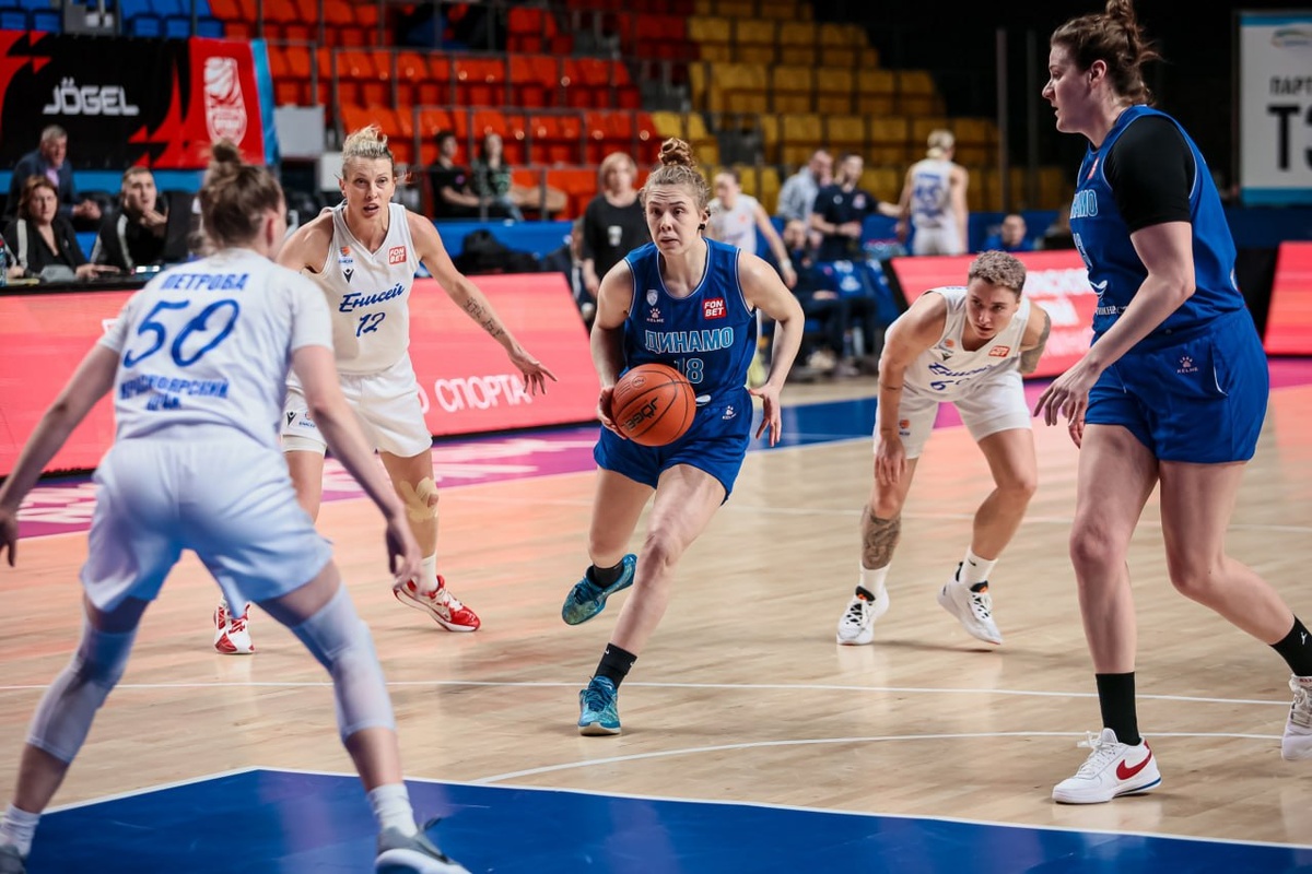    Баскетболистки курского "Динамо" уступили в Красноярске