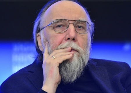   Дугин предложил варианты решения демографической проблемы в России