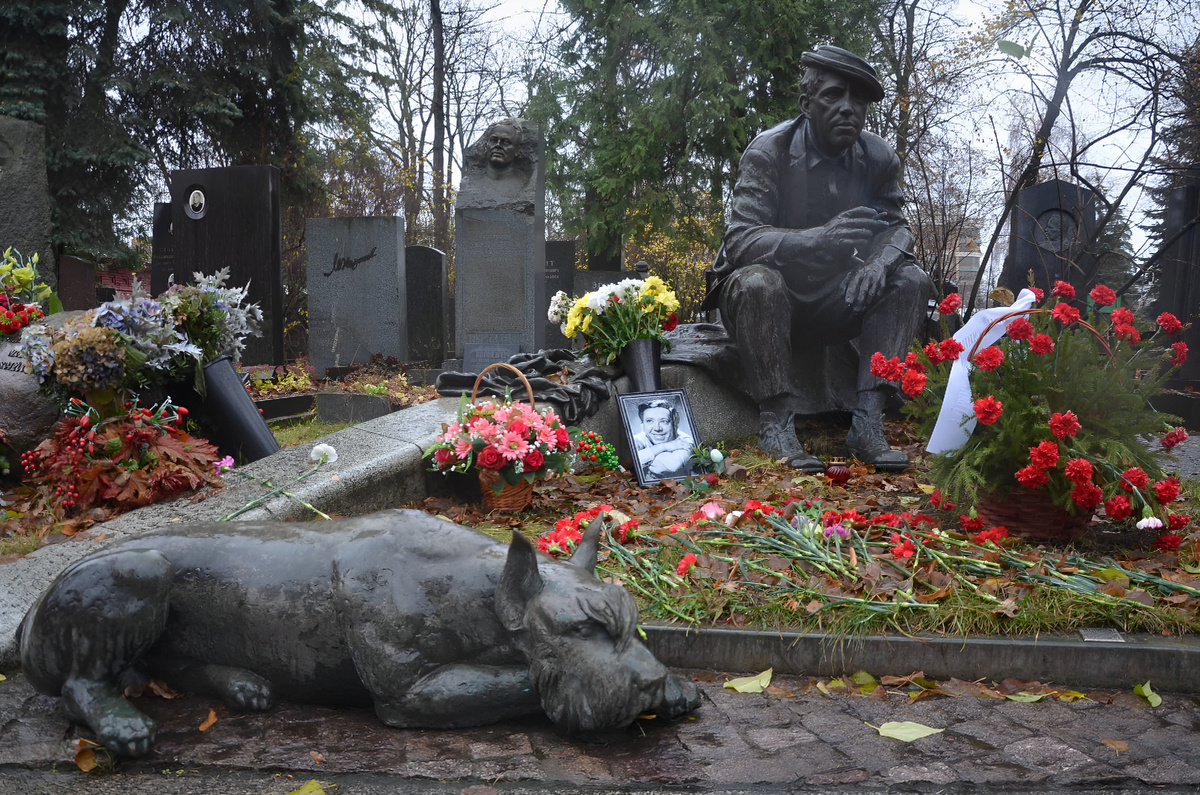 Композиция отличается простотой и сдержанностью, отражая скромность и искренность самого артиста. Фото автора